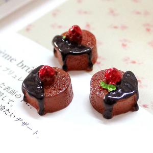 Résine Kawaii Dessert Gâteau <span class=keywords><strong>Faux</strong></span> Nourriture Miniatures Accessoires Matériaux Flatback Cabochon Charme Mini Figurine Scrapbook Diy - Product Image 4