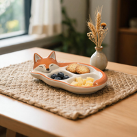 Assiette en céramique sculptée multi-compartiments motif renard couché, idéale pour le comptoir de cuisine, les collations ou comme organiseur de bibelots