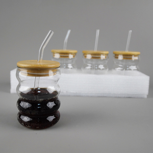 专业制造商定制4pcs透明高硼硅玻璃杯，带盖和吸管 - Product Image 2