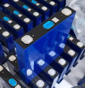 Batería prismática LiFePO4 de grado EV 3.2V 206Ah 200Ah para vehículos eléctricos, almacenamiento solar, batería ESS industrial, proveedor mayorista a granel - Product Image 2