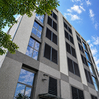 Fabricant de persiennes en aluminium sur mesure, panneaux de ventilation pour murs extérieurs, système de pare-soleil pour façade de bâtiment, vente en gros