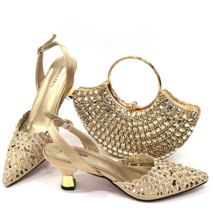 Shoe and <b>bag</b> set combination: Pointed-toe hollow diamond shoes + Fan-shaped wrist <b>bag</b>. All in pure diamond color and mixed color - Product Image 5