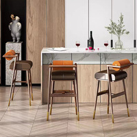 Chaise haute rembourrée moderne nordique de haute qualité en bois de frêne tabouret de bar de luxe chaises en bois pour chaise de salle à manger