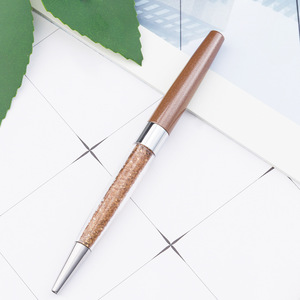 Bolígrafos Elegantes Personalizados con Cristales a Precio de Fábrica, Bolígrafo Metálico de 1.0 mm con Logotipo Grabado - Product Image 5