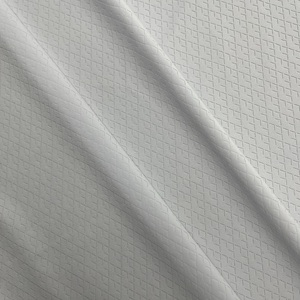 Tessuto in maglia jacquard bianco in poliestere ed elastan, elasticizzato in 4 direzioni, traspirante, a rete, per <span class=keywords><strong>maglie</strong></span> da <span class=keywords><strong>calcio</strong></span>, abbigliamento sportivo e biancheria da letto - Product Image 2
