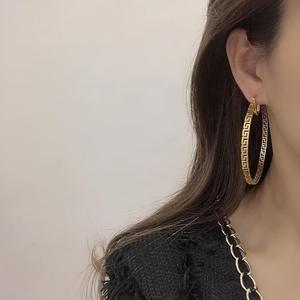 Les célèbres marques Keyon ont un logo en or 18 K, Design de motif Medusa, mode exagéré grand cerceau boucles d'oreilles - Product Image 5