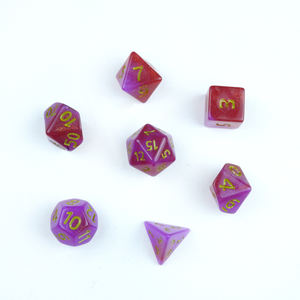 Ensemble de 7 dés polyédriques à dégradé scintillant, fabrication artisanale haut de gamme personnalisée pour <span class=keywords><strong>les</strong></span> jeux de divertissement, directement de l'usine - Product Image 6