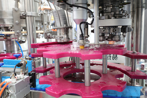 Máquina de Llenado y Envasado Automática Integrada para Bebidas Carbonatadas en Latas Pequeñas, 6000BPH 12000BPH, Proveedor Dorado, <span class=keywords><strong>Precio</strong></span> - Product Image 6