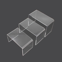 Support de présentation en acrylique transparent en forme de U, étagère de présentation en acrylique pour chaussures, sacs à main, présentation de marchandises au détail