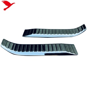 Protector de parachoques interno para coche, cubierta de placa de umbral para <span class=keywords><strong>Toyota</strong></span> <span class=keywords><strong>Yaris</strong></span> <span class=keywords><strong>Cross</strong></span> (XP210) 2020 2021, 2 uds. - Product Image 1