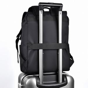 Mochila enrollable de TPU personalizada con logotipo impermeable para viajes secos y para ciclismo - Product Image 4