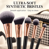 Ensemble de pinceaux de maquillage beige avec logo personnalisé, 46 pièces : bandeau, éponge de maquillage pour le visage, fard à paupières, blush, poudre capillaire et trousse de maquillage