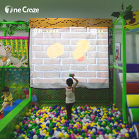 Permainan AR untuk Anak-Anak Sistem Proyeksi Dinding Interaktif 3D Permainan Bola Multipemain Proyektor Interaktif untuk Tempat Bermain Dalam Ruangan