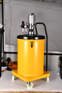 LD-6010A 60:1 высокого давления воздуха управляемый смазочный насос 30L
