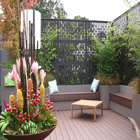 Panneau de clôture de jardin en WPC découpé au laser, design moderne, pliable, imperméable, écran décoratif multifonctionnel pour l'extérieur