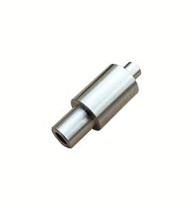 Pièces tournées en acier inoxydable 304 usinées avec précision par CNC, avec usinage par électroérosion à fil et brochage, placage zinc-nickel - Product Image 1