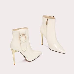 מגפי קרסול נשים עם אבזם דק אבזם מחודד, ציצי קצר ציצי קצר לאביב ולסתיו צבעים מותאמים אישית - Product Image 3