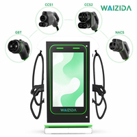 Borne de recharge pour véhicules électriques 80 kW avec écran publicitaire 43 pouces, support au sol, IP54, double connecteur, pour usage commercial
