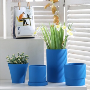 Personnalisation Pot de fleur en céramique de style simple, jardinière de fleur de dégradé bleu Klein pour la déco de <span class=keywords><strong>jardin</strong></span> à la <span class=keywords><strong>maison</strong></span> - Product Image 6