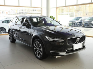 Volvo <span class=keywords><strong>V90</strong></span> Cross Country B5 <span class=keywords><strong>Station</strong></span> <span class=keywords><strong>Wagon</strong></span> 2.0T 184kW 8AT Importé, Grand Coffre, Véhicule Crossover Familial d'Aventure - Product Image 2