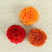 En Stock couleur acrylique matériel 4cm 5cm 6cm pelucheux fil boule vêtement Pom Pom boule pour chapeau Accessoires