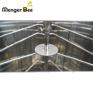 Extractor de Miel Manual de Acero Inoxidable de Alta Calidad con 3 Marcos y 6 Meses de Garantía - Product Image 4