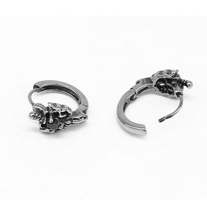 Pendientes de aro de acero de titanio yunnique Steel Wings con forma de espada en blanco y negro para hombres y mujeres, joyería de moda - Product Image 3