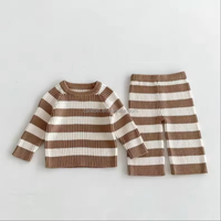 Ensemble 2 pièces tricoté rayé chaud pour enfants, pull et pantalon long en coton respirant et doux pour l'automne