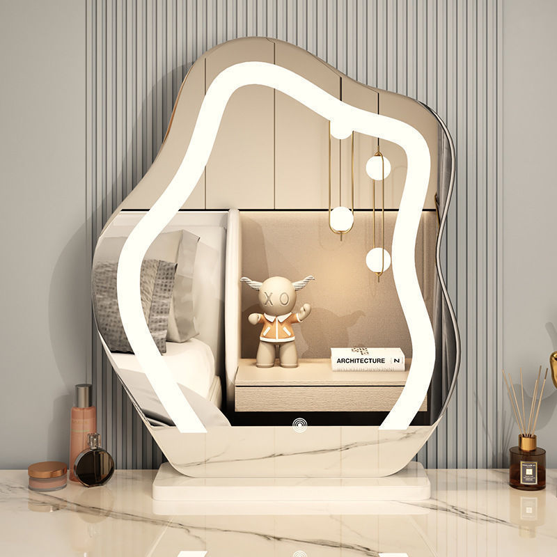 Lumières tricolores miroir nuage
