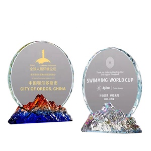 Nouveau design Plaque en verre cristal Trophée en forme d'île Hill avec glaçure colorée - Product Image 1