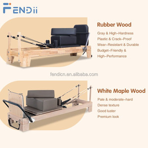 Macchina Professionale per Pilates Reformer in Legno di Quercia Classico di Alta Qualità - Product Image 5