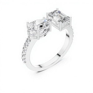 Anillo de compromiso de moissanita con corte pera y esmeralda, oro blanco de 18K, engaste pavé, anillo clásico para mujer - Product Image 1