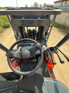 מלגזה דיזל HELI CPCD30 משומשת, <span class=keywords><strong>3</strong></span> טון, מנוע דיזל, תורן תלת/דו-שלבי, צמיגים פנאומטיים/מלאים, הפעלה בישיבה, גובה הרמה 300 מ\\\"מ - Product Image 2