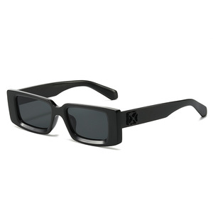 Lunettes de soleil de style européen et américain, petite monture, noires, protection UV400, pour sports de plein air - Product Image 2