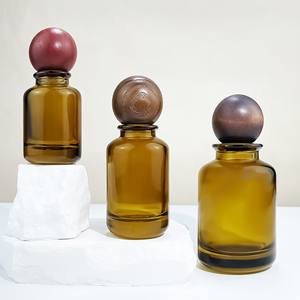 Parfümflaschen aus Glas Großhandel Braune Sprühflasche Runde Vintage-Parfümflasche mit Box 30ml 50ml 100ml - Product Image 3