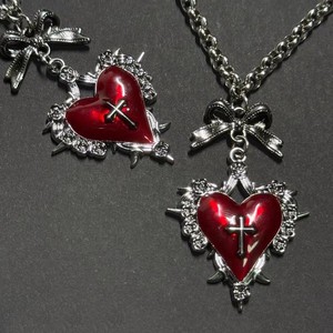 Collier en métal style gothique punk sombre avec pendentif cœur, nœud et croix, en acier titane, chaîne en O, style rétro, tendance - Product Image 2
