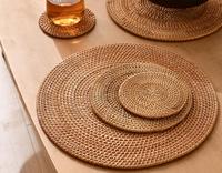 Lot en gros de sets de table ronds naturels tissés et sous-verres en rotin faits à la main, isolants et résistants à la chaleur pour la salle à manger