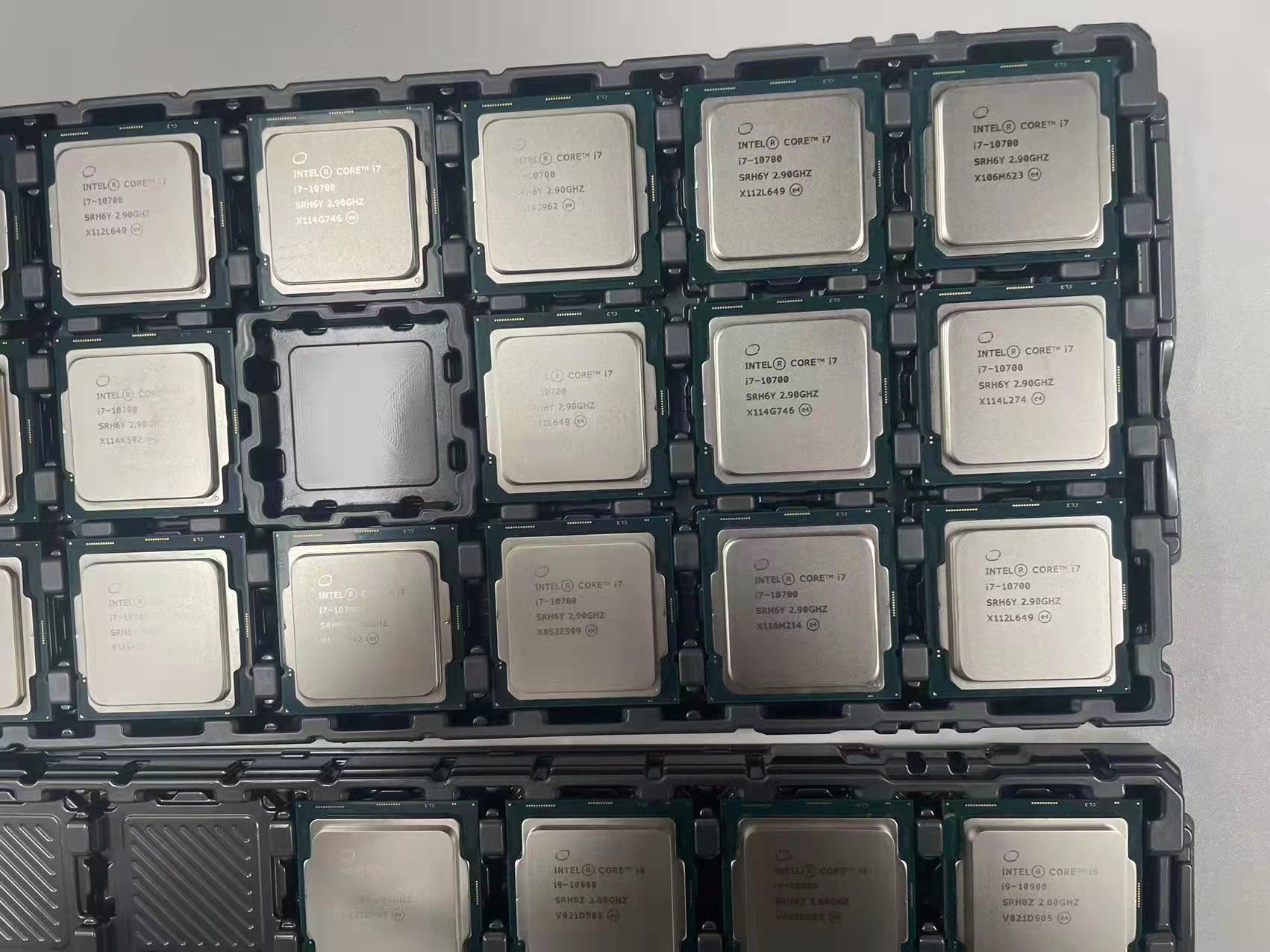Intel Core I3 9100 I3 9100f 3.6Ghzクアッドコアクワッド