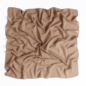 Gros stock beaucoup de couleur 90cm <span class=keywords><strong>carré</strong></span> grandes femmes poudre dorée Tudung mousseline de soie épaisse bulle malaisienne tête écharpe - Product Image 1