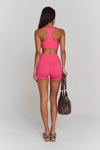 Conjunto de 2 piezas de top corto tipo racerback rosa de tela cepillada de doble cara y shorts de cintura alta, sin costuras, liso, para yoga y ropa deportiva para mujer. - Product Image 4