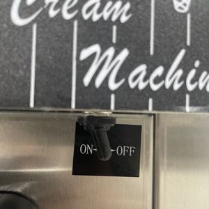 Machine à <span class=keywords><strong>glace</strong></span> molle <span class=keywords><strong>pour</strong></span> gelato <span class=keywords><strong>et</strong></span> <span class=keywords><strong>sorbet</strong></span>, en acier inoxydable, usage commercial, motorisée, compatible Mixbakery, OEM/ODM personnalisable - Product Image 5