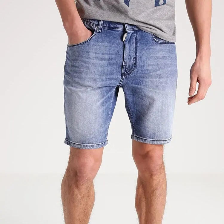Verão novos homens denim shorts Esticar jeans com zíper apertado Elegante jeans simples shorts dos homens
