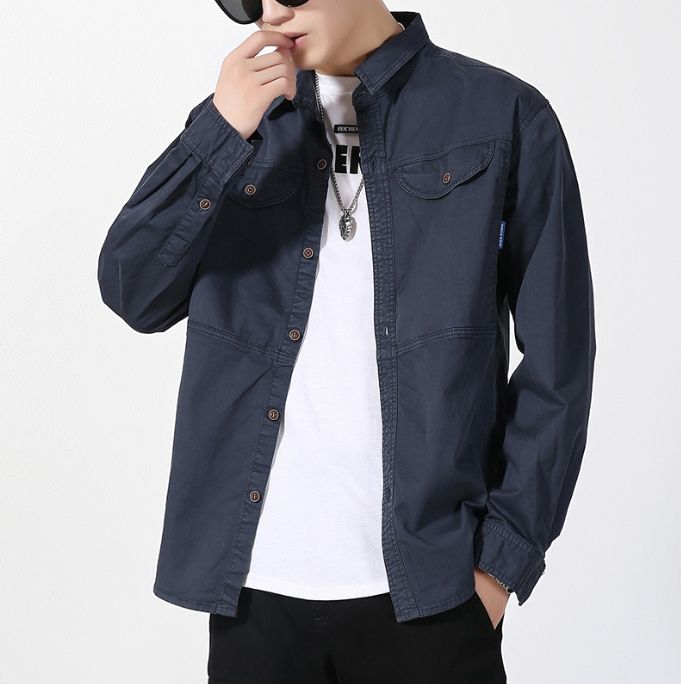 สีเทาเข้ม