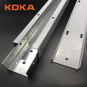 Goulotte de câble en <span class=keywords><strong>acier</strong></span> inoxydable SS304 SS316 d'assurance qualité avec écrou <span class=keywords><strong>à</strong></span> rivets aveugles - Product Image 4