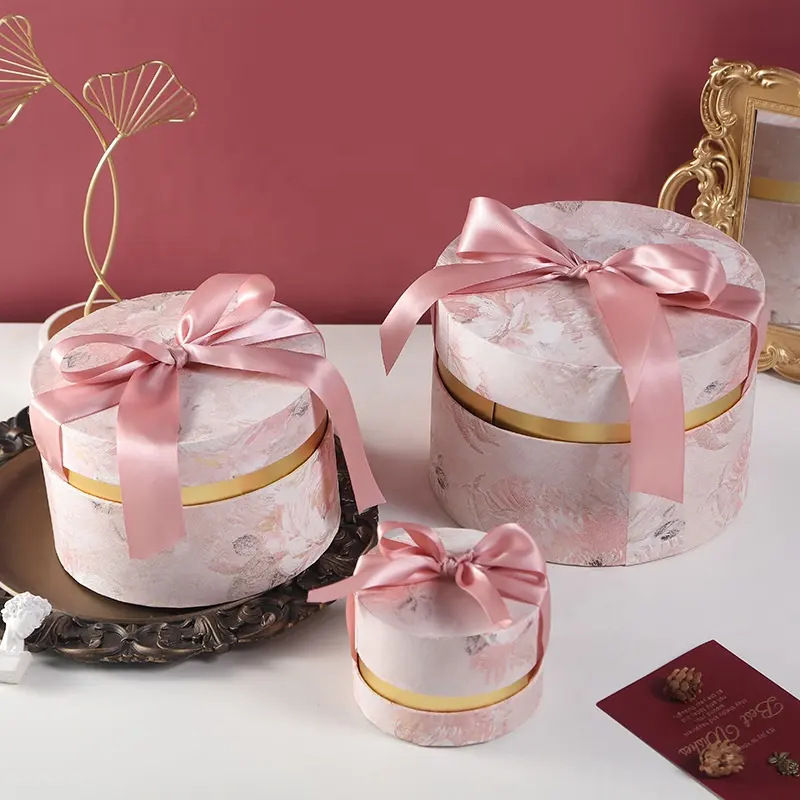 Kotak Kemasan Lilin Silinder Mewah Kotak Kemasan Permen Pernikahan Bentuk Bulat Kotak Hadiah Beludru dengan Dekorasi Pita