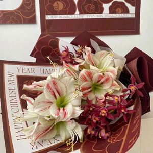 Papier d'emballage créatif pour fleurs, idéal pour les cadeaux et les bouquets, pour une ambiance festive du Nouvel An - Product Image 2
