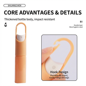 Mini flacon de parfum design porte-clés avec crochet 10 ml, vaporisateur portable suspendu, atomiseur vide rechargeable en plastique - Product Image 1