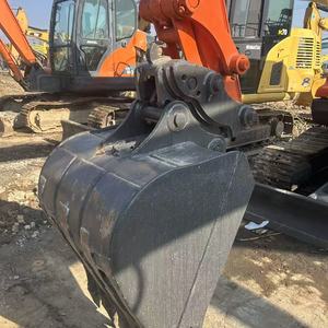 Excavadora de cadenas Doosan 60 usada, 6 toneladas, motor original, pocas horas de trabajo. - Product Image 4