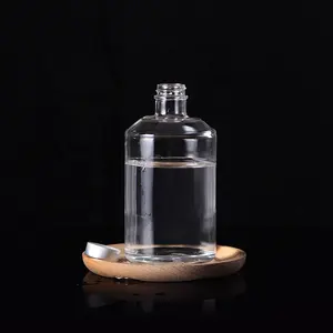 250ml 500ml 1000ml Flint Liquor Spirits Glass Bottle For Vodka Gin Whiskey With Screw Top