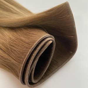 Regala la confianza y ofrece el <span class=keywords><strong>volumen</strong></span> <span class=keywords><strong>de</strong></span> múltiples tramas en un solo <span class=keywords><strong>volumen</strong></span> con las <span class=keywords><strong>extensiones</strong></span> <span class=keywords><strong>de</strong></span> cabello Genius Weft. - Product Image 3